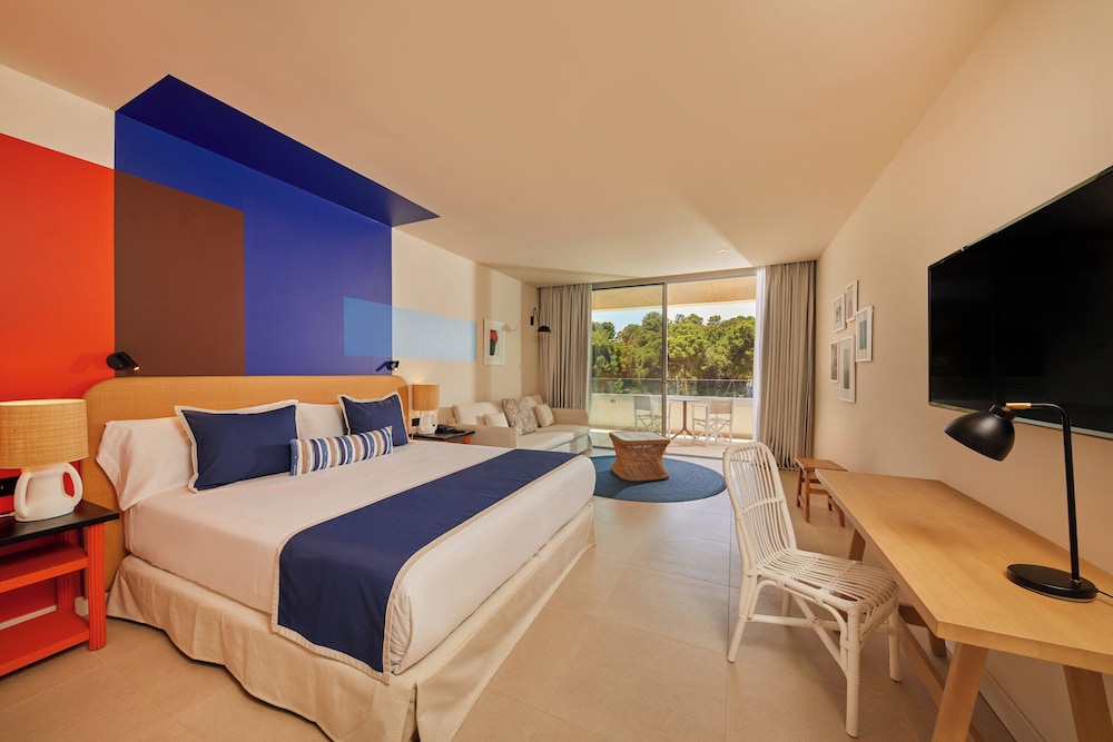 Alua Calvia - Hyatt Inclusive Collection — Hotel rooms in Magaluf, Balearic Islands