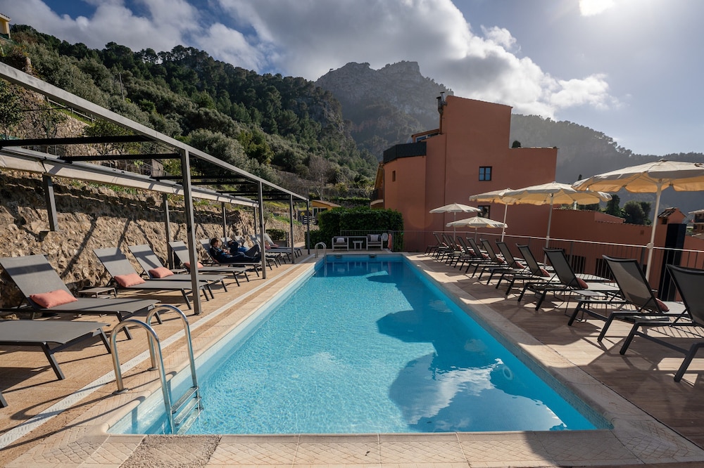 Hotel Maristel & Spa - Adults Only — Swimming pool in Estellencs, Balearic Islands