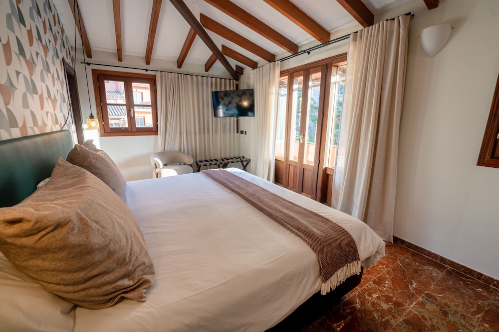 Hotel Maristel & Spa - Adults Only — Hotel rooms in Estellencs, Balearic Islands