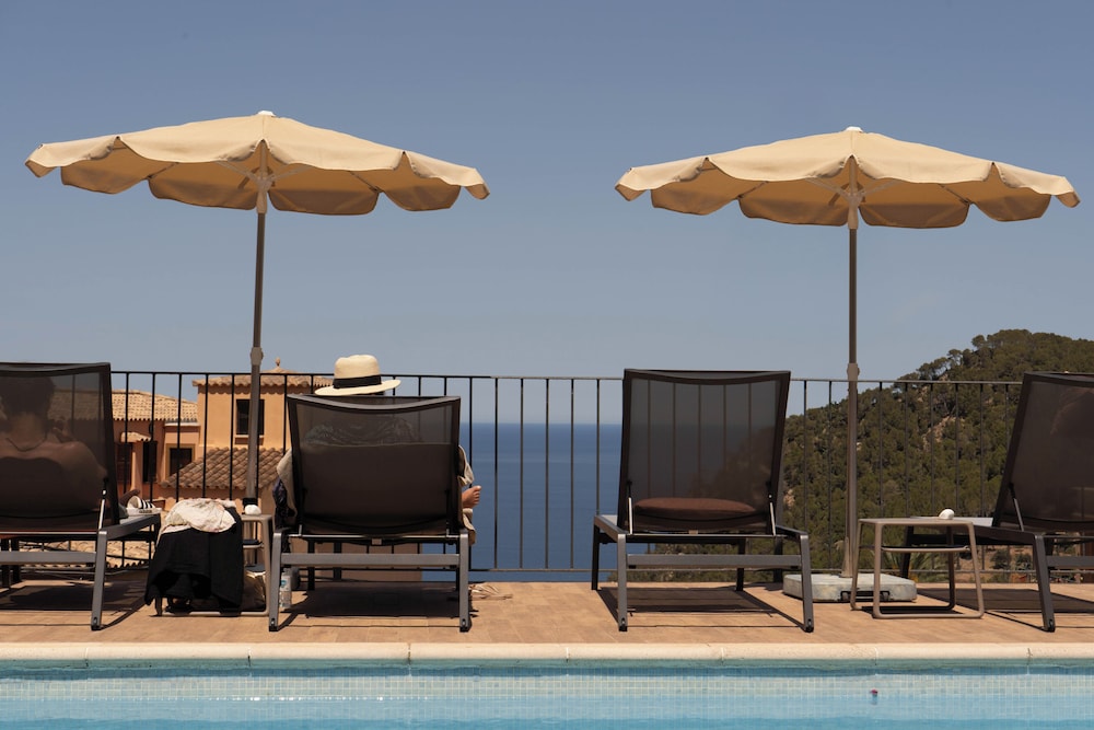 Hotel Maristel & Spa - Adults Only — Swimming pool in Estellencs, Balearic Islands