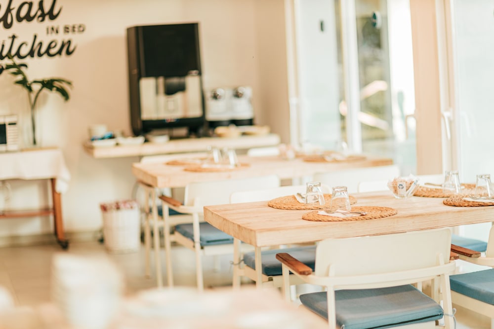 4U Miranda - Adults Only — Restaurant in Santa Ponca, Balearic Islands
