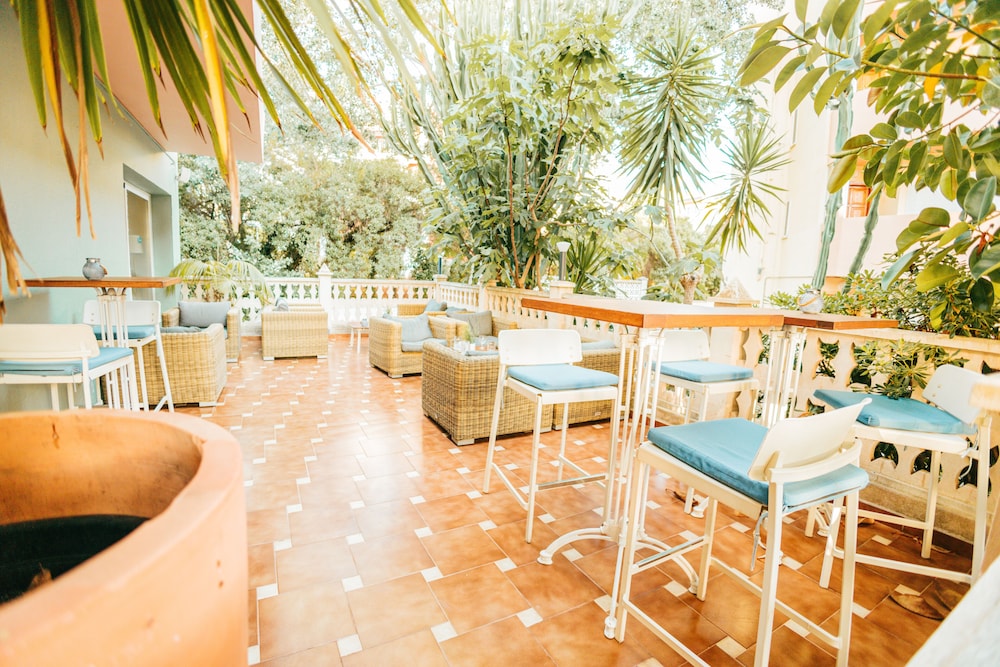 4U Miranda - Adults Only — Outdoor in Santa Ponca, Balearic Islands