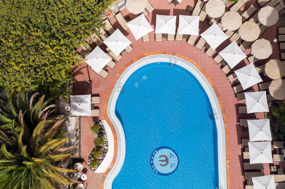 MUR Hotel Neptuno Gran Canaria - Adults Only — Swimming pool in Playa del Ingles, Canary Islands