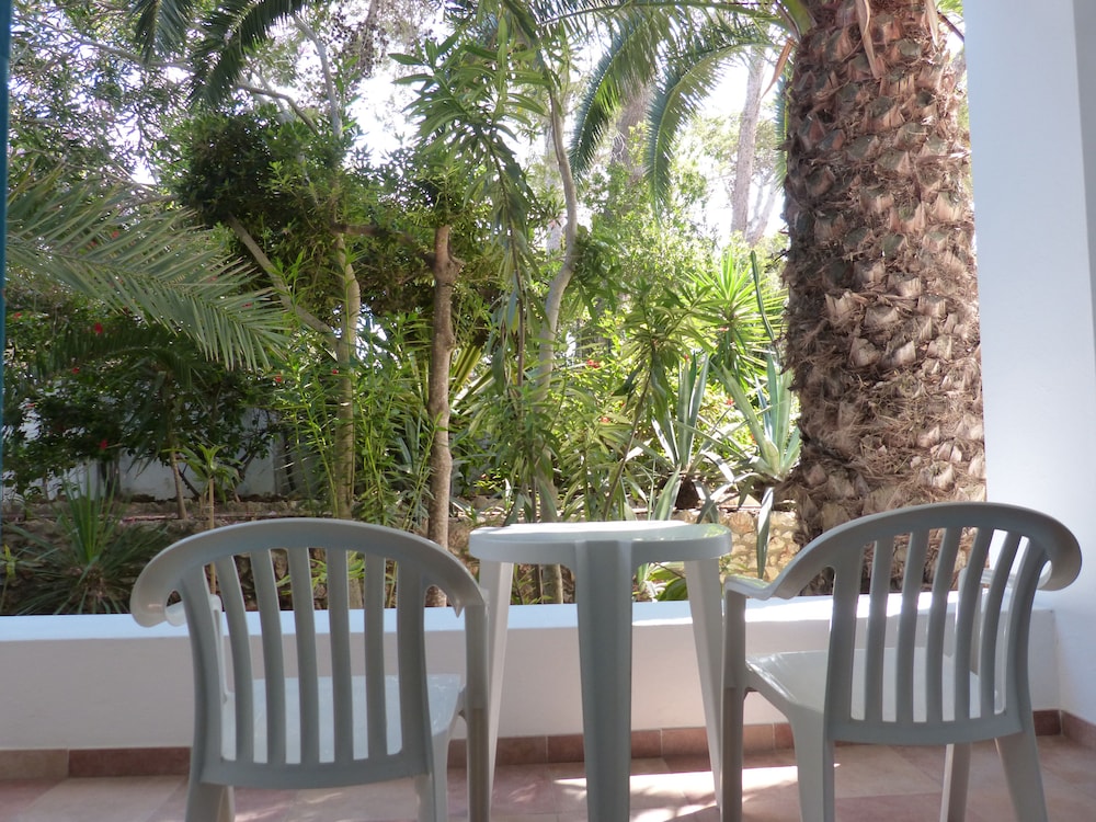 Hotel Osiris Ibiza — Hotel rooms in San Antonio, Balearic Islands