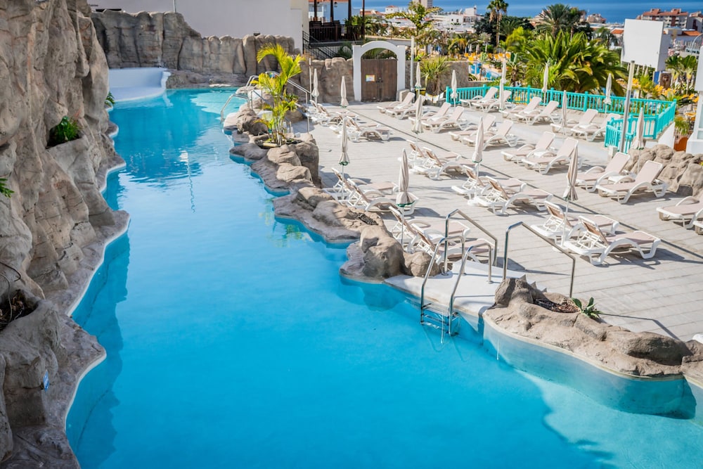 Paradise Park Fun Lifestyle Hotel — Swimming pool in Los Cristianos, Canary Islands