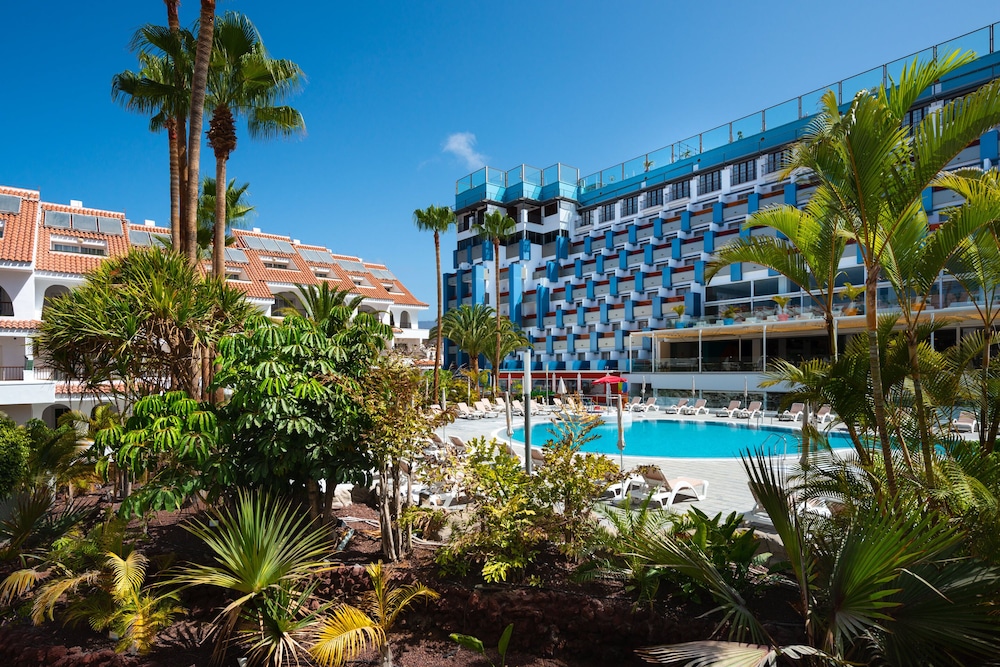 Paradise Park Fun Lifestyle Hotel — Hotel building in Los Cristianos, Canary Islands