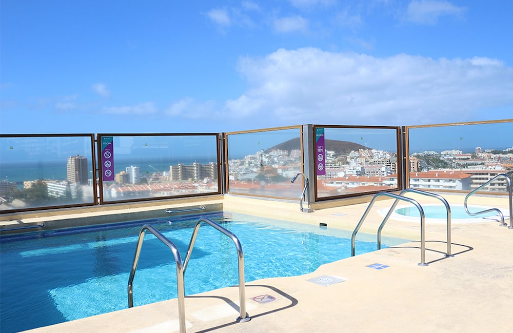 Paradise Park Fun Lifestyle Hotel — Swimming pool in Los Cristianos, Canary Islands