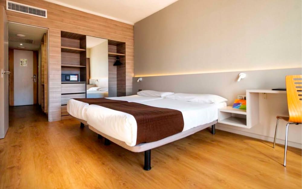 Paradise Park Fun Lifestyle Hotel — Hotel rooms in Los Cristianos, Canary Islands