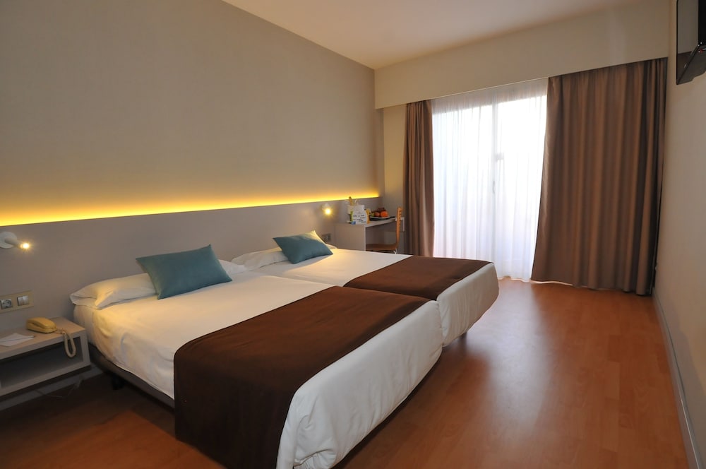 Paradise Park Fun Lifestyle Hotel — Hotel rooms in Los Cristianos, Canary Islands