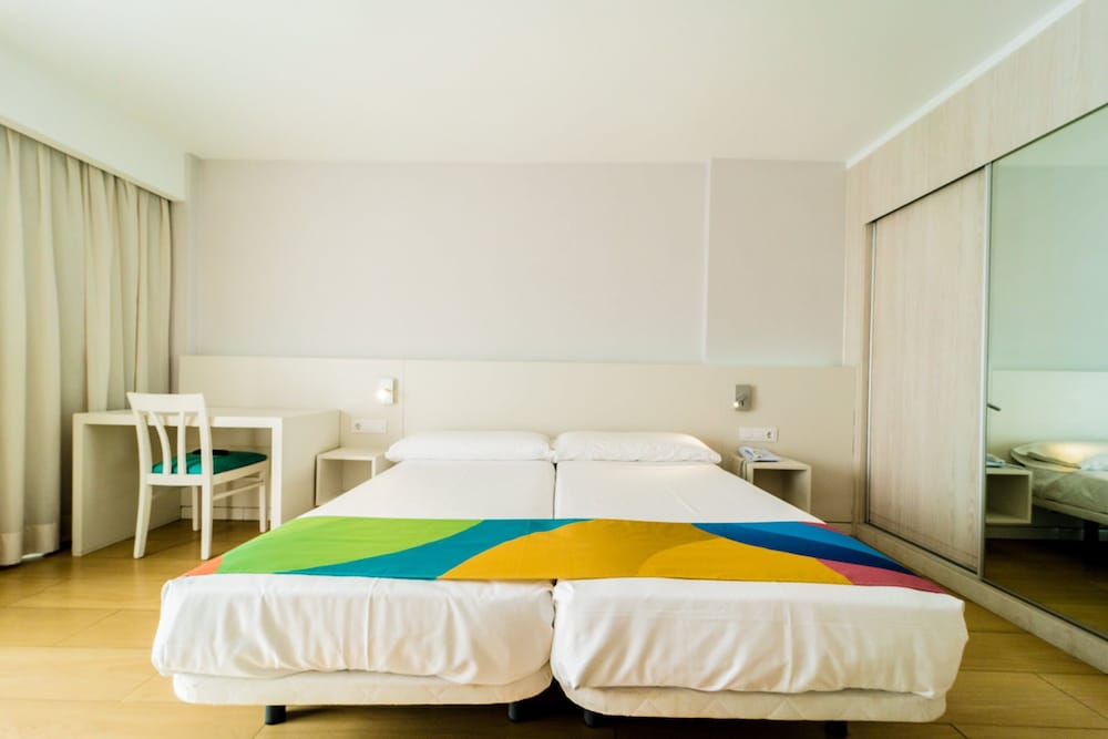 Paradise Park Fun Lifestyle Hotel — Hotel rooms in Los Cristianos, Canary Islands