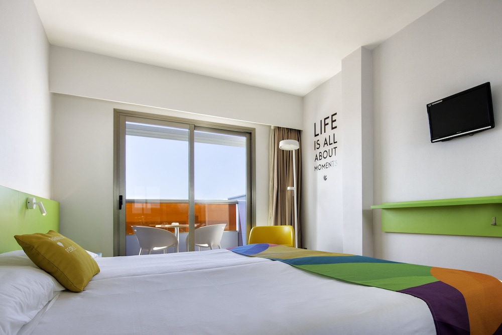 Paradise Park Fun Lifestyle Hotel — Hotel rooms in Los Cristianos, Canary Islands