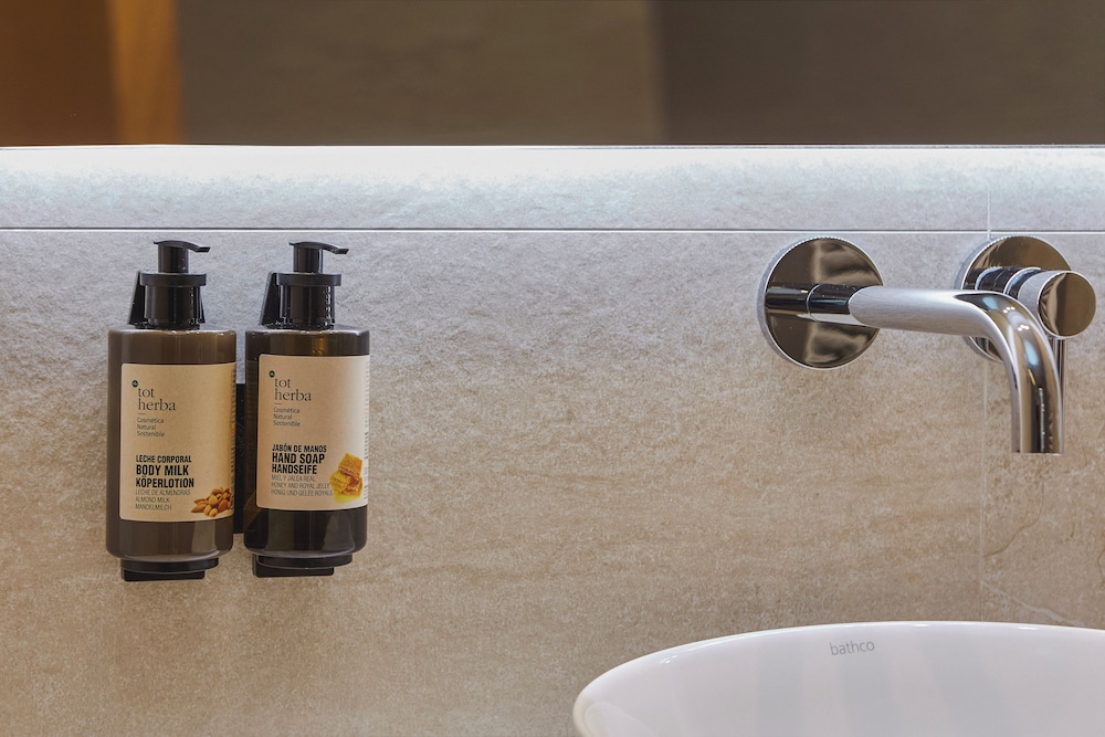Universal Hotel Perla — Hotel rooms in Sa Coma, Balearic Islands