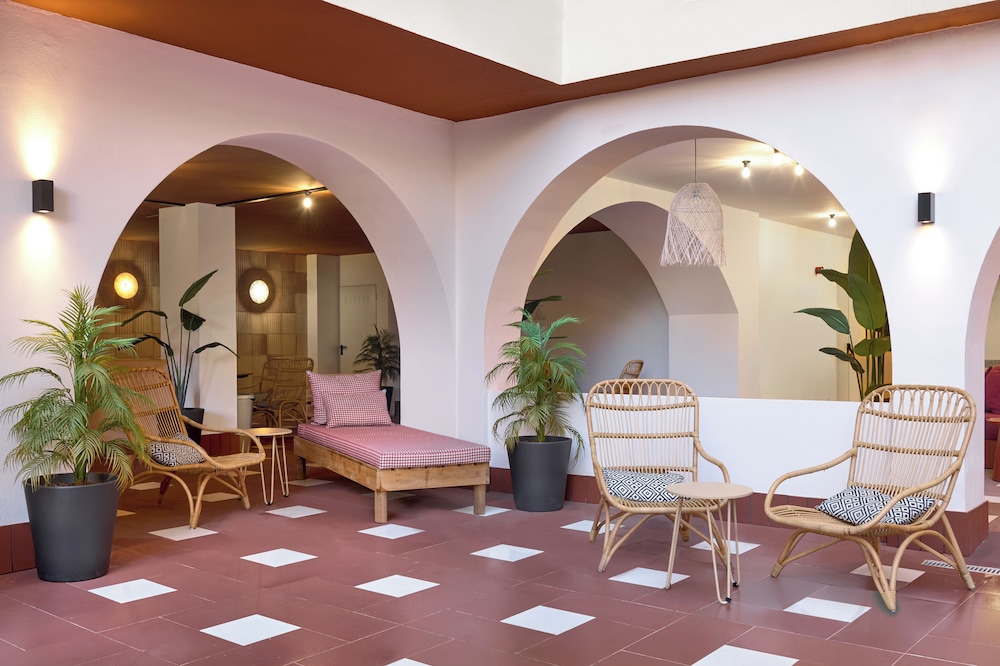tent Bahia de Palma — Hotel building in Playa de Palma, Balearic Islands