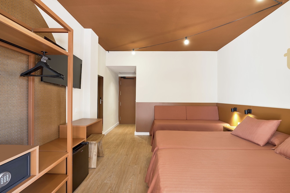 tent Bahia de Palma — Hotel rooms in Playa de Palma, Balearic Islands
