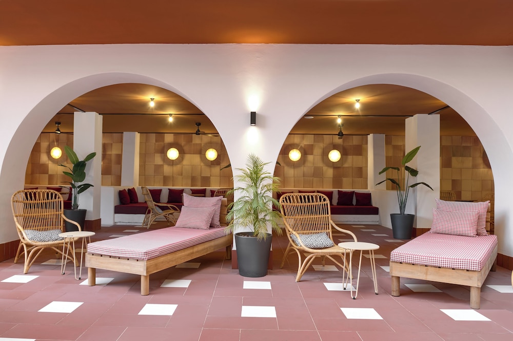 tent Bahia de Palma — Hotel building in Playa de Palma, Balearic Islands