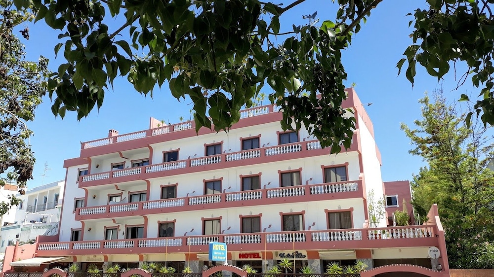 Boutique Hotel Marina S Roque — Hotel building in Lagos, Faro