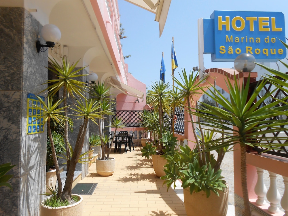 Boutique Hotel Marina S Roque — Hotel building in Lagos, Faro