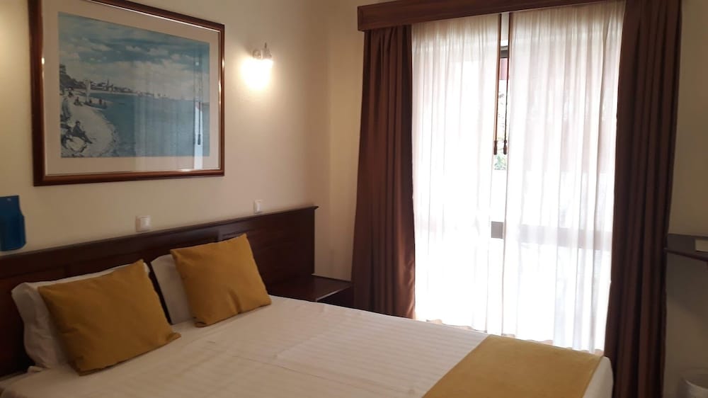 Boutique Hotel Marina S Roque — Hotel rooms in Lagos, Faro