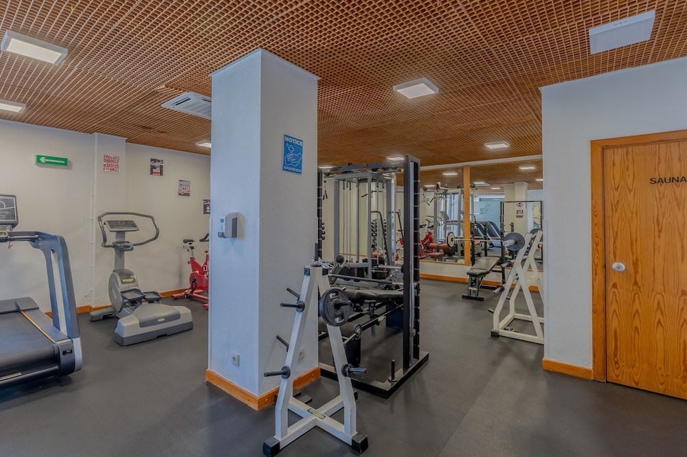 Muthu Oura Praia Hotel — Sports & recreation in Albufeira, Faro