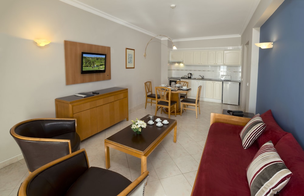 Paladim & Alagoamar Hotels — Hotel rooms in Albufeira, Faro