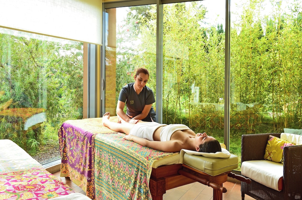 Pestana Promenade Ocean Resort Hotel — Spa in Funchal, Madeira