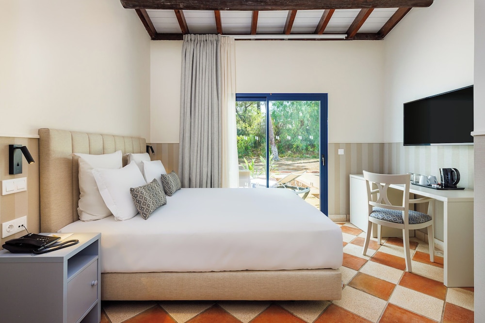 Pestana Vila Sol Golf - Vilamoura — Hotel rooms in Vilamoura, Faro