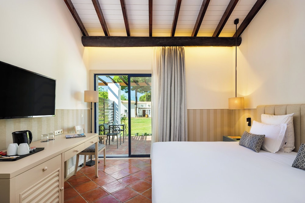 Pestana Vila Sol Golf - Vilamoura — Hotel rooms in Vilamoura, Faro