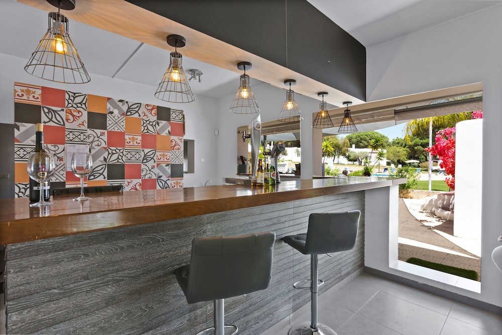 Prado Villas — Restaurant & bars in Vilamoura, Faro