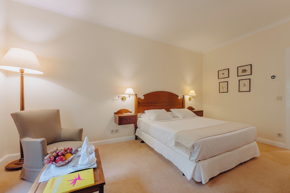 Quinta da Bela Vista - Madeira — Hotel rooms in Funchal, Madeira
