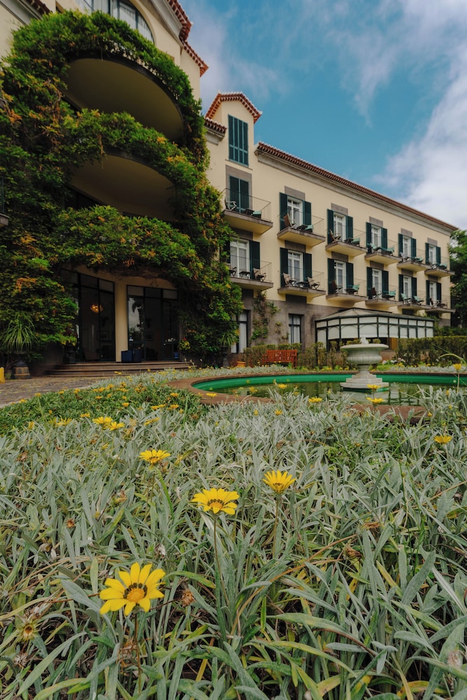Quinta da Bela Vista - Madeira — Hotel building in Funchal, Madeira