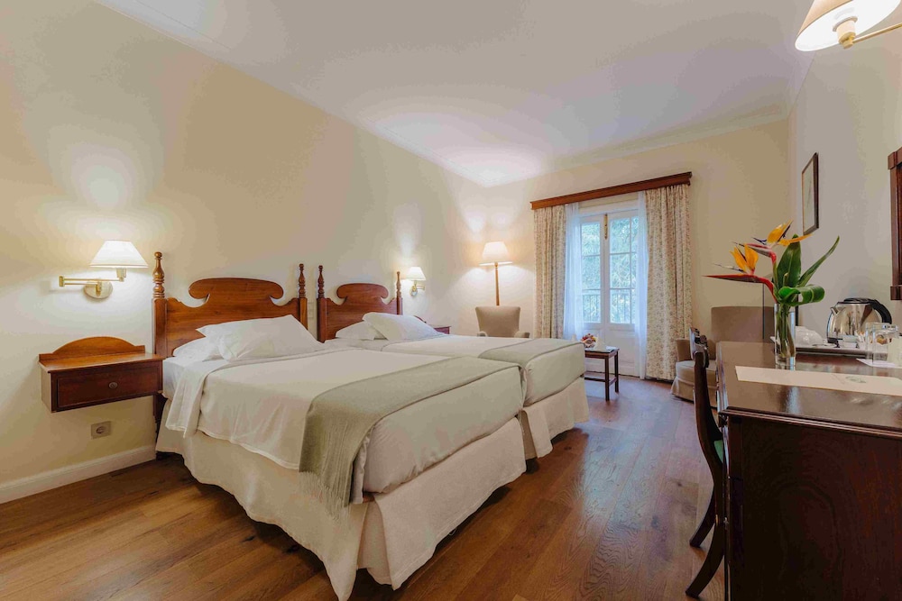 Quinta da Bela Vista - Madeira — Hotel rooms in Funchal, Madeira