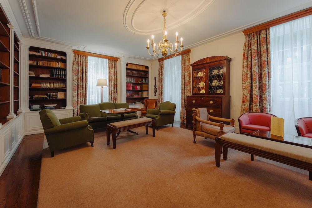 Quinta da Bela Vista - Madeira — Hotel rooms in Funchal, Madeira