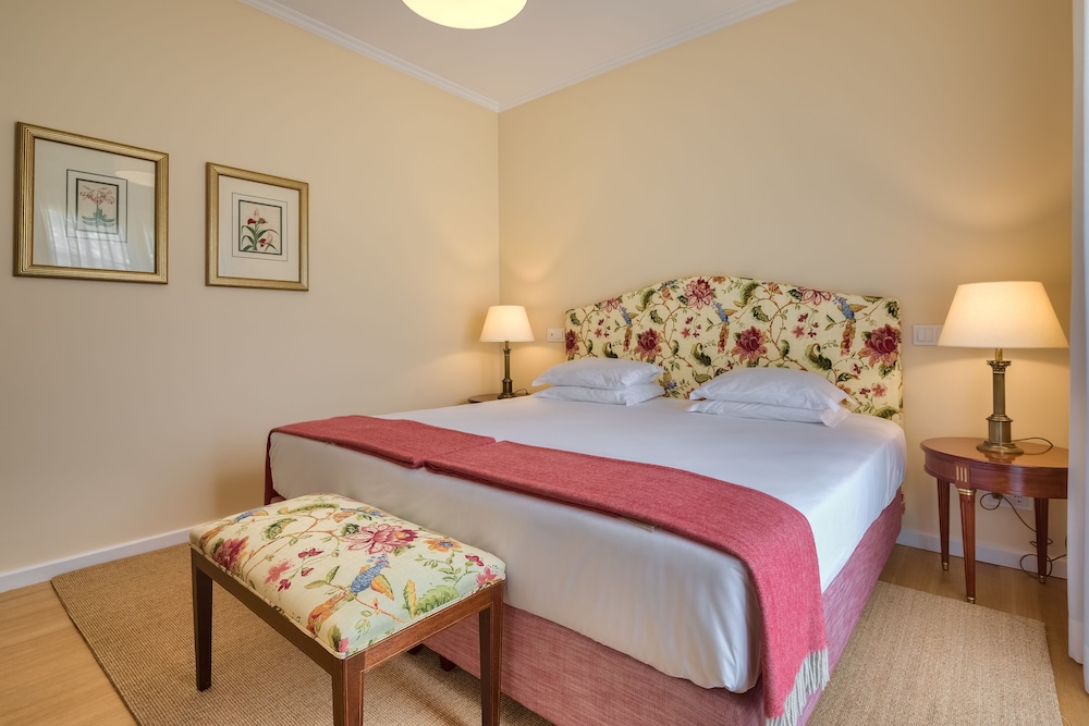 Quinta Jardins do Lago — Hotel rooms in Funchal, Madeira
