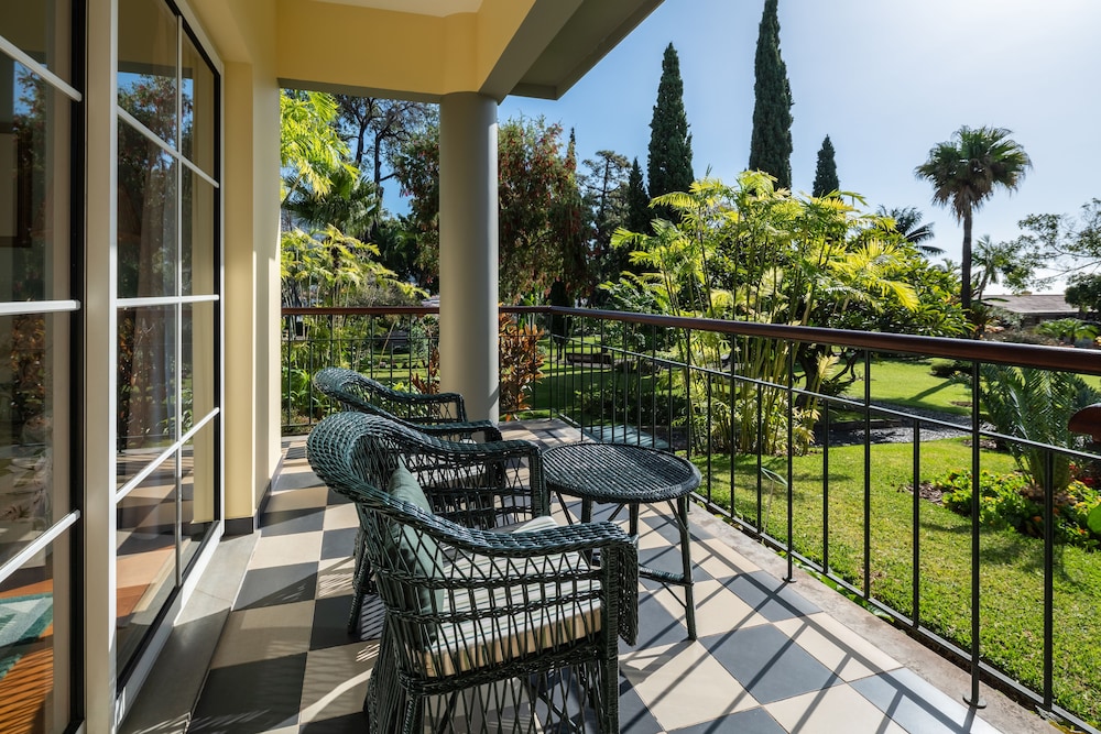 Quinta Jardins do Lago — Hotel building in Funchal, Madeira