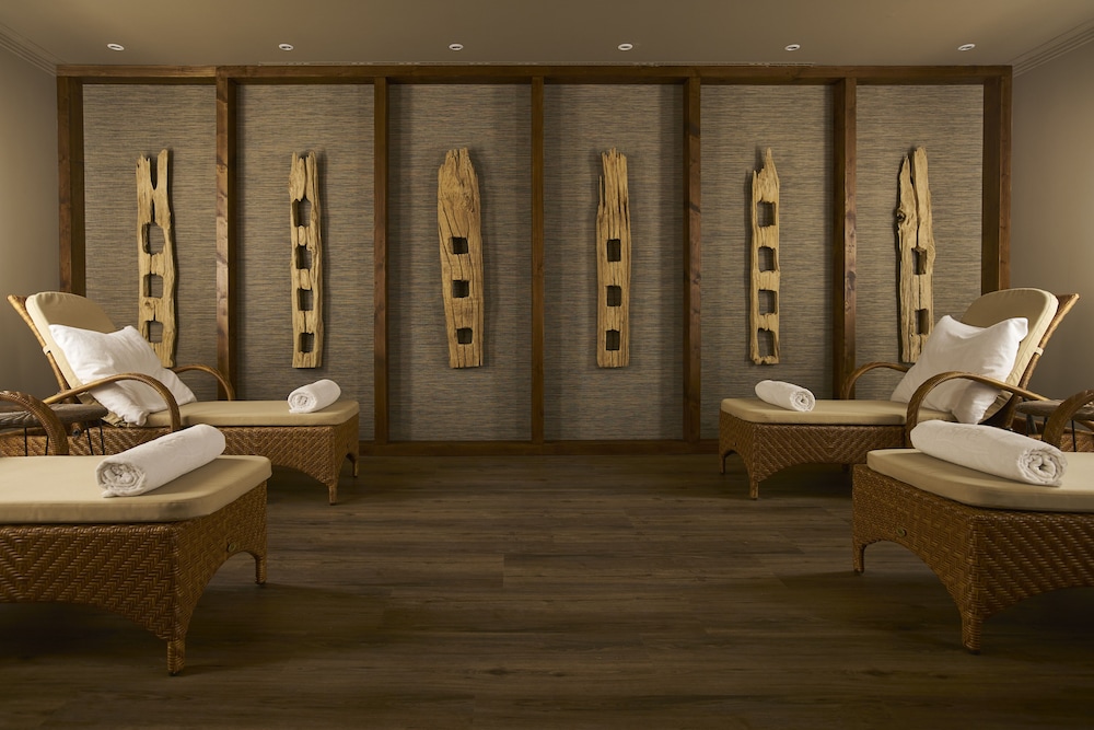 Suite Hotel Eden Mar, by PortoBay — Spa in Funchal, Madeira