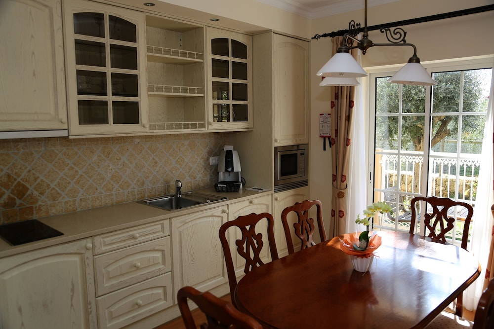Vila Alba Resort — Hotel rooms in Carvoeiro, Faro