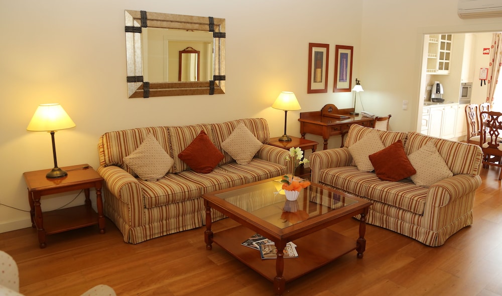 Vila Alba Resort — Hotel rooms in Carvoeiro, Faro