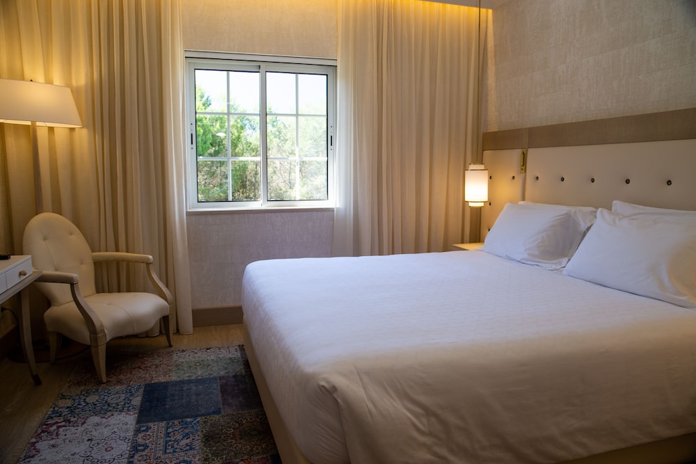 Vila Alba Resort — Hotel rooms in Carvoeiro, Faro