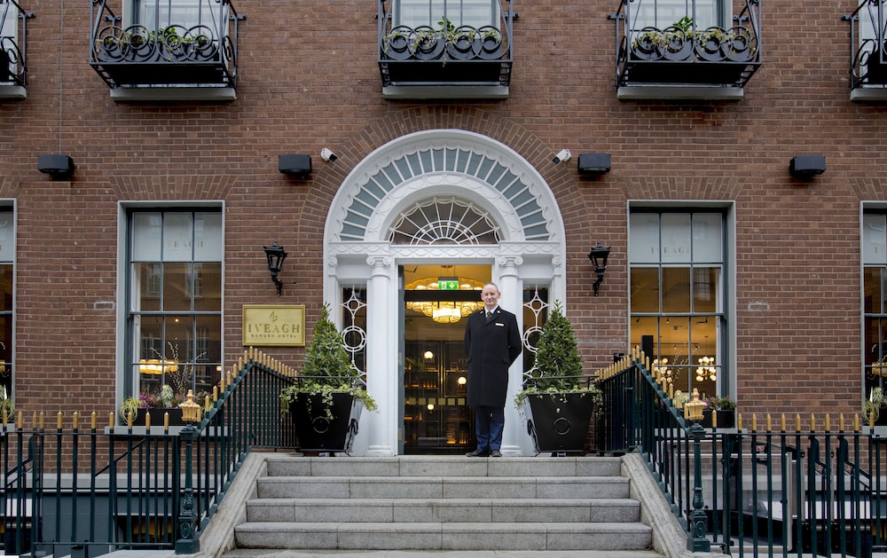 Iveagh Garden Hotel