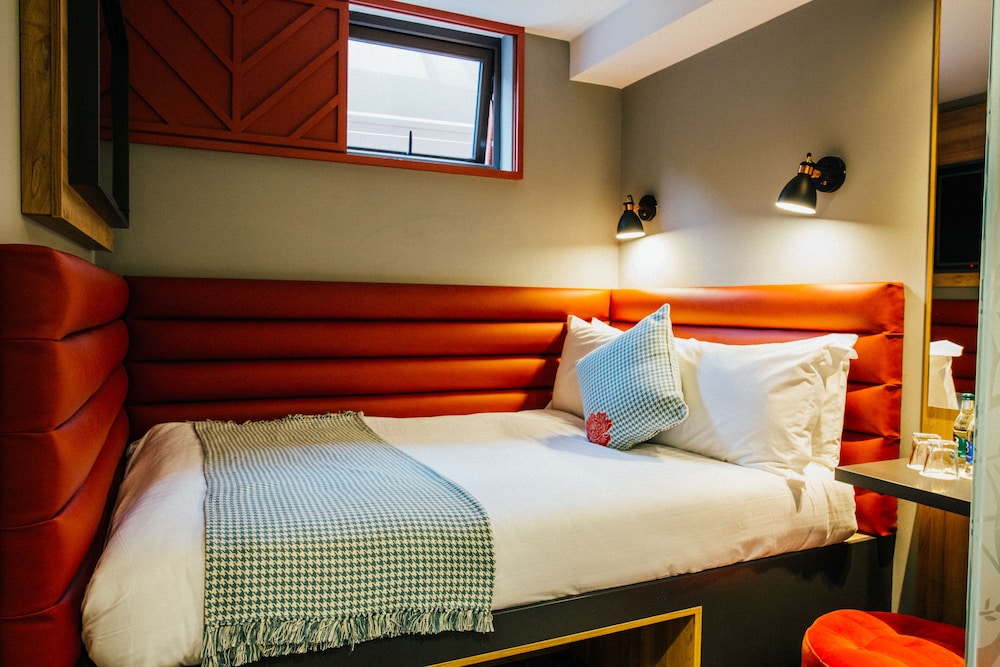 Iveagh Garden Hotel — Hotel rooms in Dublin, Dublin City