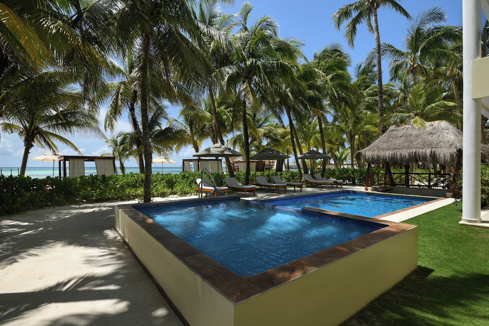 El Dorado Maroma, All & More Inclusive - Adults Only — Swimming pool in Playa del Carmen, Quintana Roo