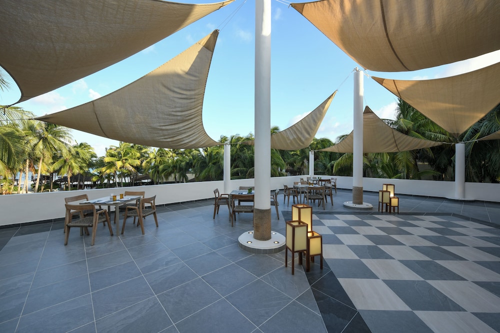 El Dorado Maroma, All & More Inclusive - Adults Only — Restaurant & bars in Playa del Carmen, Quintana Roo