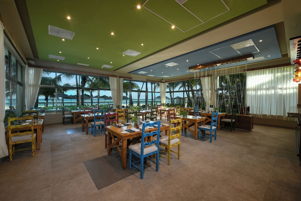 El Dorado Maroma, All & More Inclusive - Adults Only — Restaurant & bars in Playa del Carmen, Quintana Roo