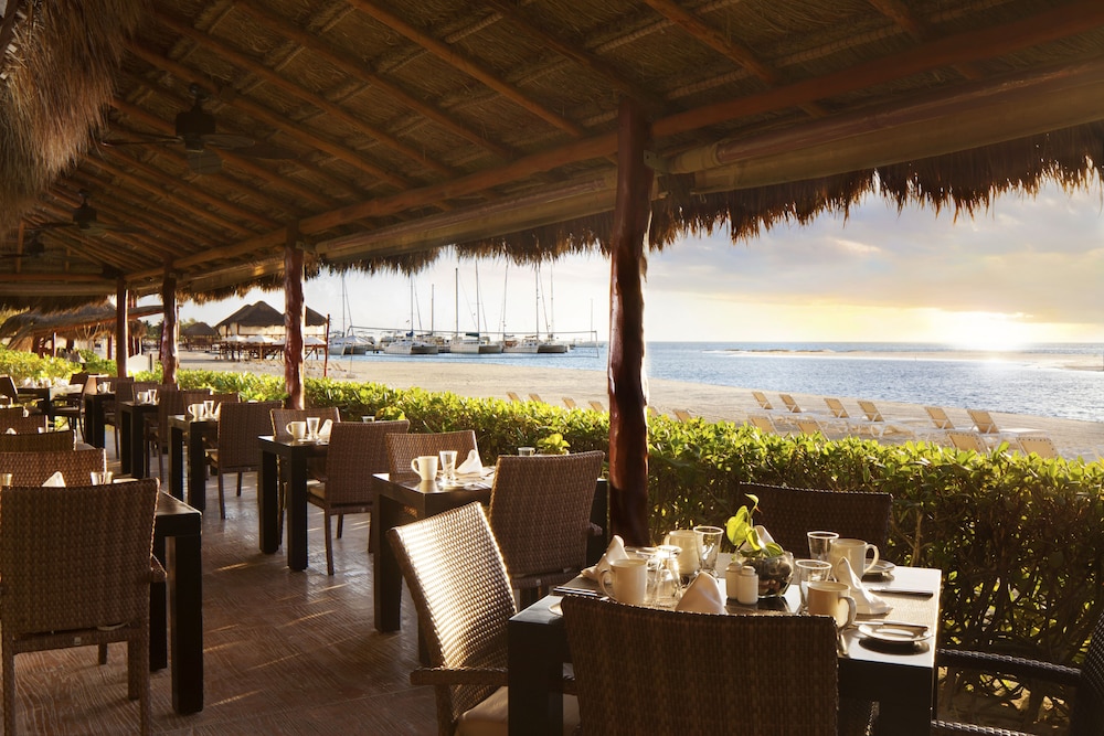 El Dorado Maroma, All & More Inclusive - Adults Only — Restaurant & bars in Playa del Carmen, Quintana Roo