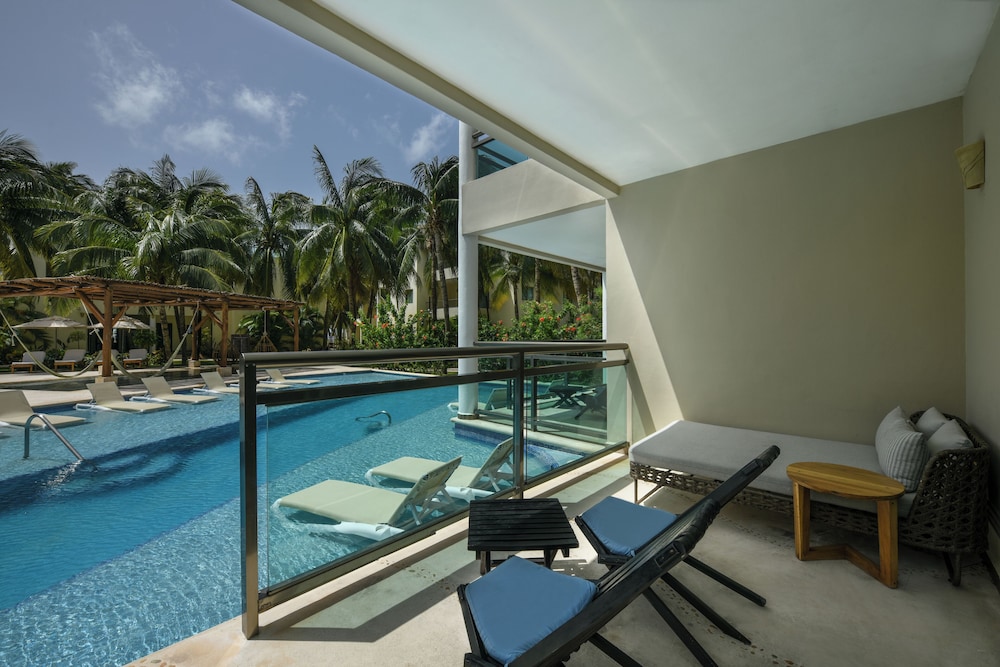 El Dorado Maroma, All & More Inclusive - Adults Only — Swimming pool in Playa del Carmen, Quintana Roo