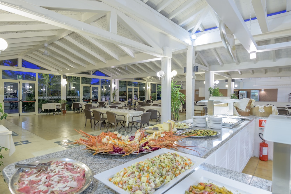Hotel Garden Beach — Restaurant & bars in Castiadas, Sardinia