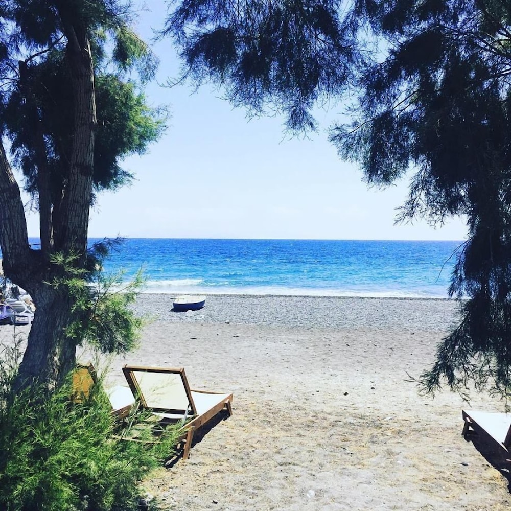 The Boathouse Hotel — Beach in Kamari, South Aegean