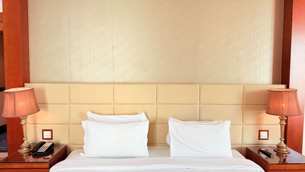 Sunday Hotel Al Barsha Dubai Mall of the Emirates — Hotel rooms in Dubai