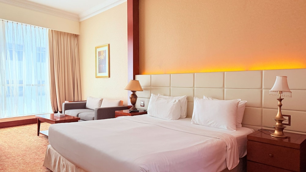 Sunday Hotel Al Barsha Dubai Mall of the Emirates — Hotel rooms in Dubai