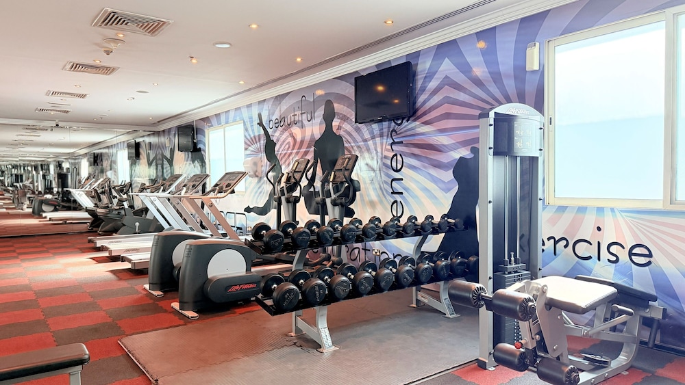 Sunday Hotel Al Barsha Dubai Mall of the Emirates — Sports & recreation in Dubai